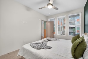 2 chambres, bureau, Wi-Fi, draps fournis