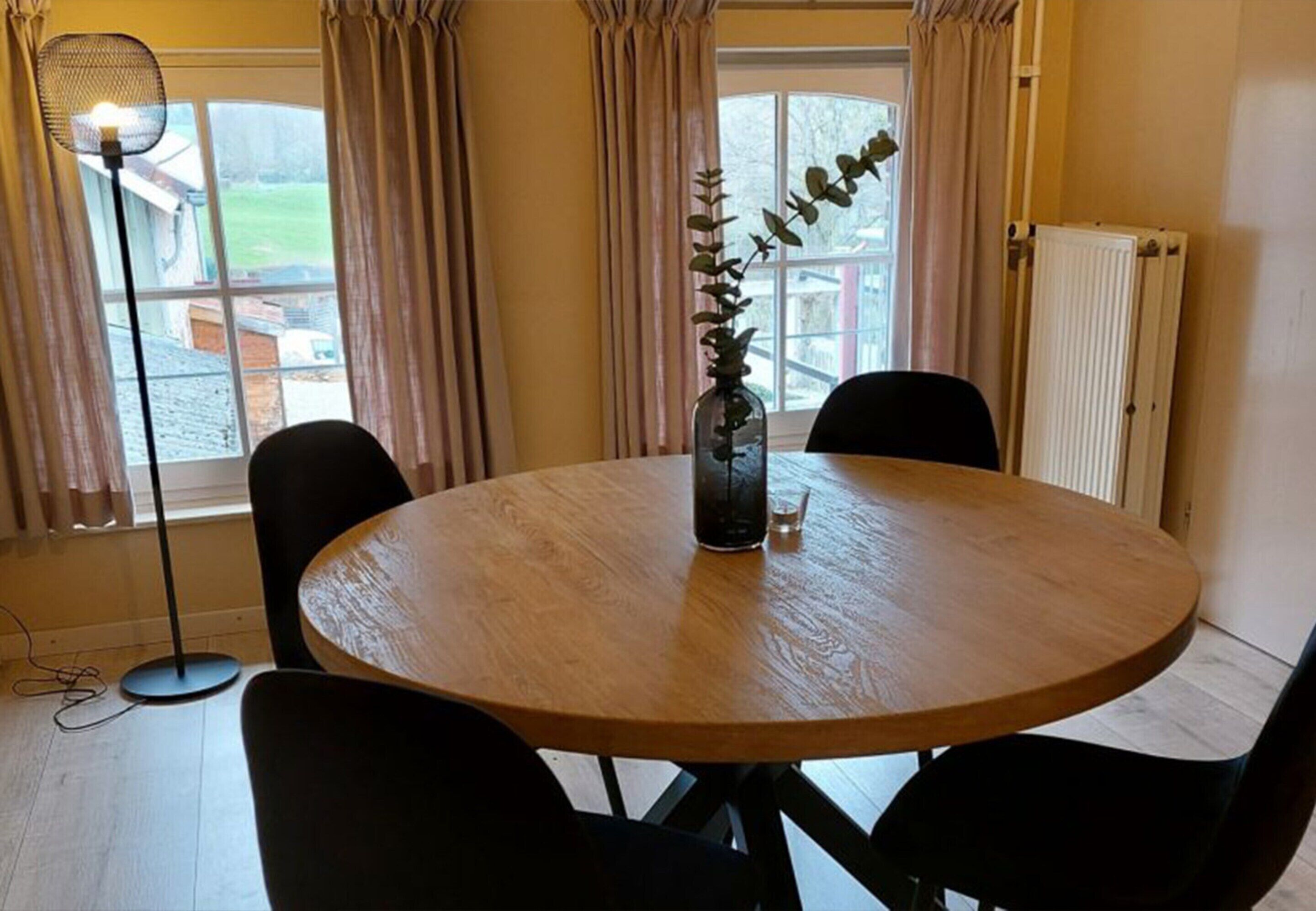 Apartment | Dining