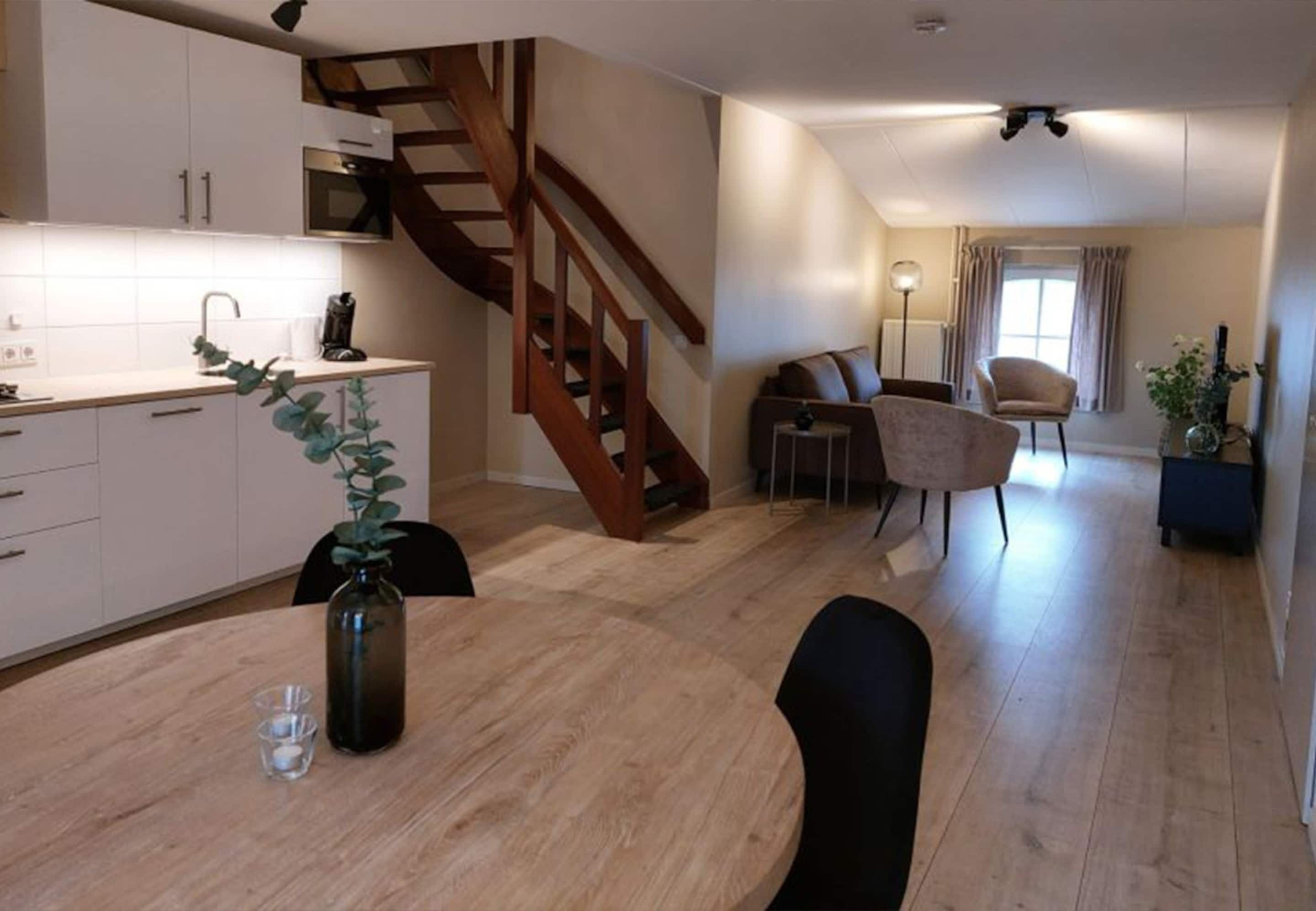 المنشأة من الداخل