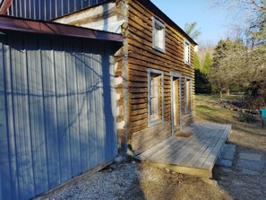 Exterior - Secluded Rustic Cabin Escape on 5 Private Acres – Near Berryville and River (Berryville)