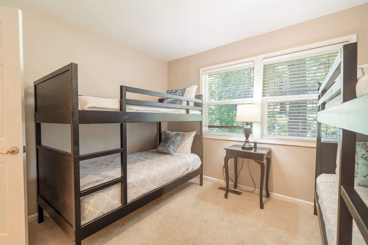 House, Multiple Beds, Patio, Garden View (Muse) | 3 bedrooms, individually decorated, individually furnished, desk