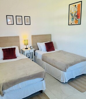 2 Schlafzimmer, Bügeleisen/Bügelbrett, kostenloses WLAN, Bettwäsche