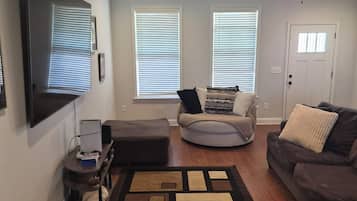 Smart TV, DVD player