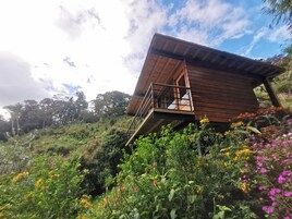 Cabana superluxo, vista para a montanha | Quartos à prova de som, Wi-Fi de cortesia