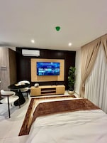 Estudio Confort, vistas a la ciudad | Zona de estar