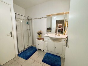 Hair dryer - Bénodet – Cozy apartment 100m from the beach and shops! (BENODET)