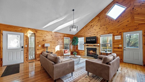 Unclassified image, 1 of 45, button - Cozy Cabin in Mountains | Firepit | Views | Games (Helen)