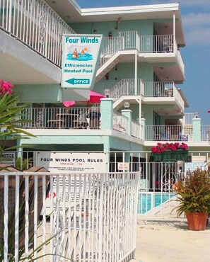Exterior - 2-bedroom beachfront condo in serene Wildwood Crest with AC (Wildwood Crest)