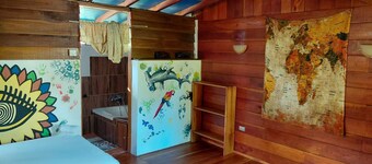 Tranquil 1-bedroom  cabin in lovely Manzanillo perfect for relaxing getaway