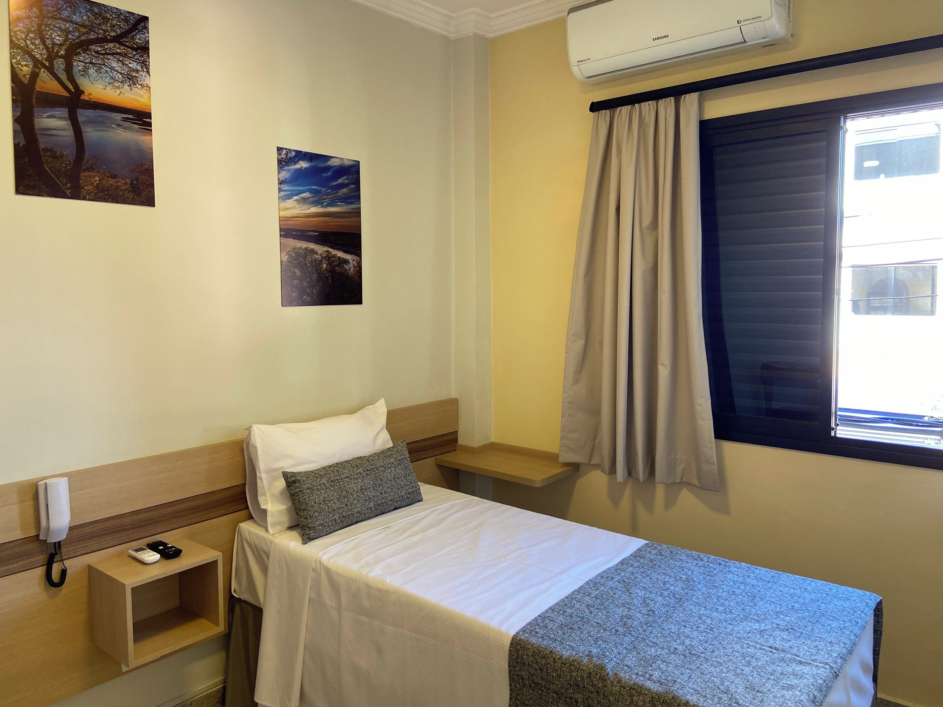 Habitación económica | Escritorio, wifi gratis y ropa de cama 