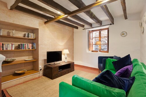 Casa Pont Roma by Vida Villas Private Pool Walk to Restaurants and Shops