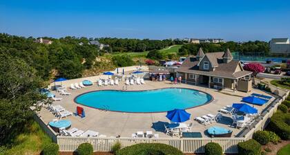 Seas the Day: Soundside, Private Pool, Currituck Club Amenities!