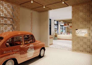 2 bars/lounges - Marriott Executive Apartments Kampala (Kampala)