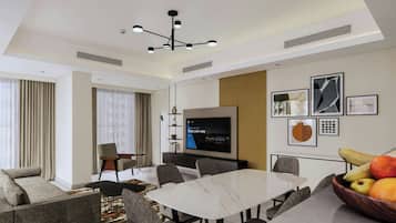 TV LED 65 polegadas com canais via satélite