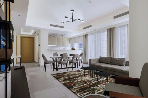 Marriott Executive Apartments Jumeirah Lakes Towers, Dubai