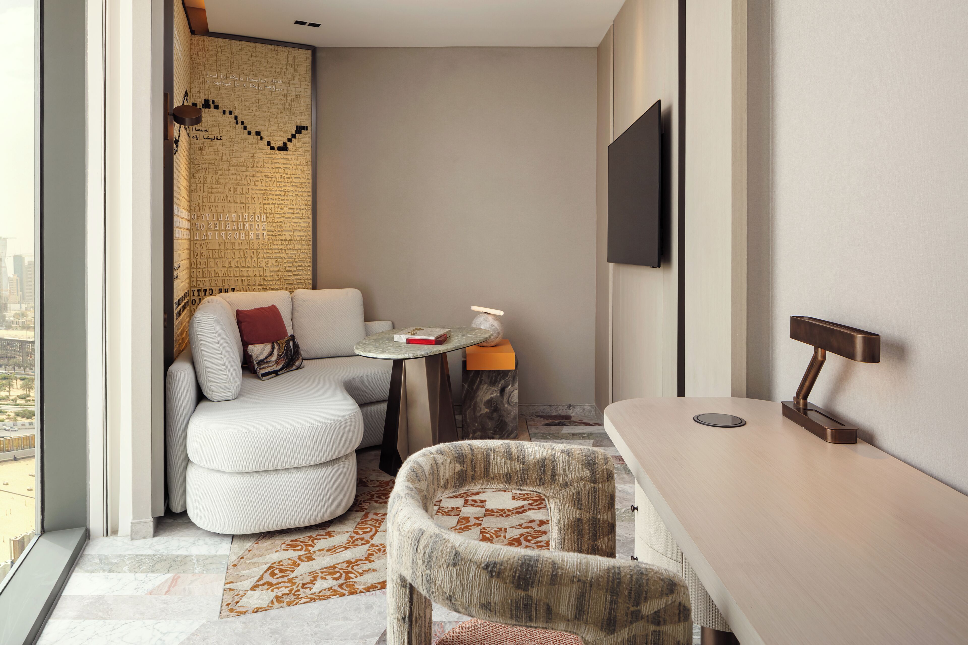 Studio Suite, 1 King Bed, City View