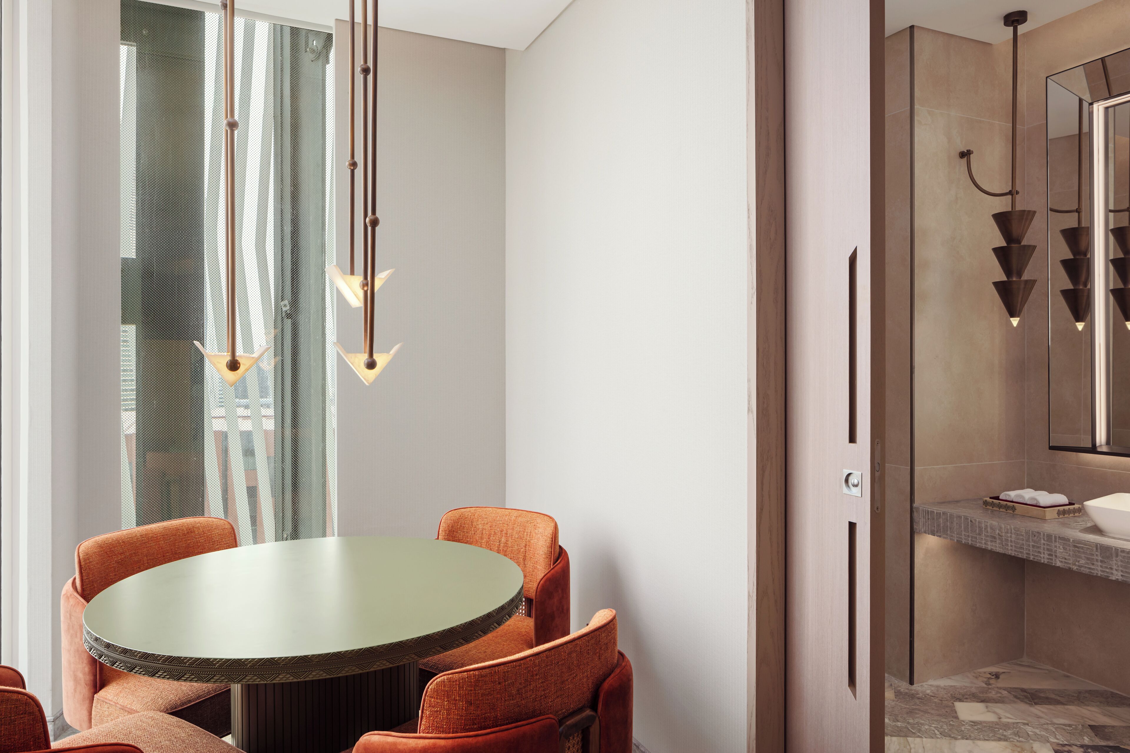 Suite, 1 cama de matrimonio grande, vistas a la ciudad | Zona de estar