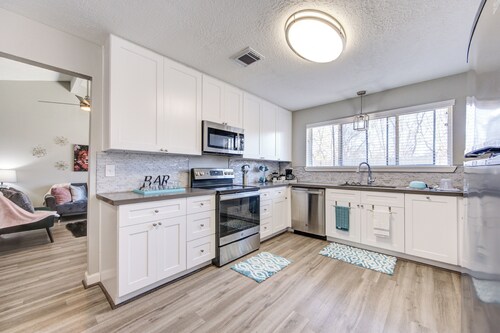 Reliable, furnished housing for work crews & long term stays near chemical plant
