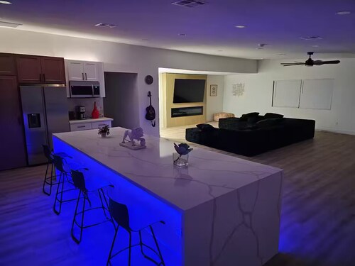 Luxury Desert Mansion on a Budget? Click to find out mo…