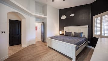 Fer et planche à repasser, Wi-Fi, draps fournis