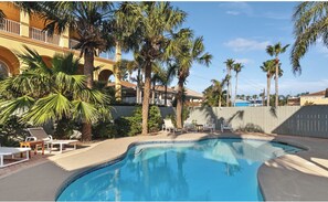 Pool - 212 Spacious 4BR Ocean View home on South Padre Island, ideal for large groups. (South Padre Island)