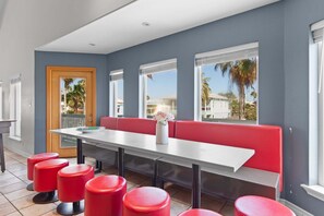 Dining - 217 Spacious 4BR, 3BA home on South Padre Island, perfect for family getaways! (South Padre Island)