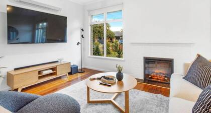 Sunnybank House with EV Charger