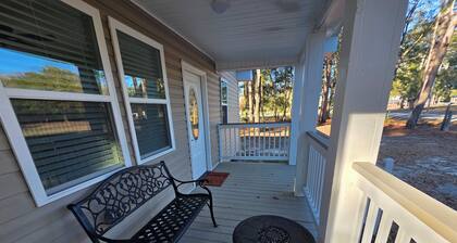 Wash Cot: Modern Comfort, 3BR, Central Heat/AC - 2 miles off I95