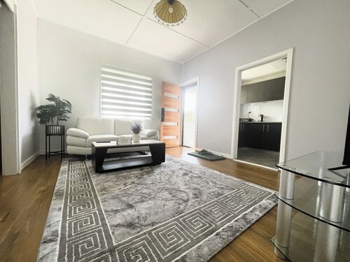 Cozy 2BDR Stay in Central Leura | Steps to Shops