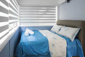 Desk, WiFi, bed sheets - Cozy 2BDR Stay in Central Leura | Steps to Shops (Leura)