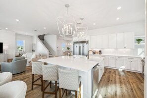 Fridge, microwave, oven, stovetop - ✨ BRAND NEW! Luxury ~ Gulf Views ~ Private Pool ~ Sleeps 22 🏖️ (Panama City Beach)