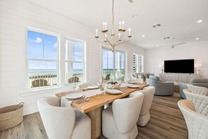Dining - ✨ BRAND NEW! Luxury ~ Gulf Views ~ Private Pool ~ Sleeps 22 🏖️ (Panama City Beach)