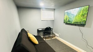 Unclassified image, 5 of 15, button - Sky Cove | Skyline + River Vibes (Windsor)