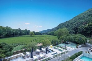 Exterior - Yashi Mountain Stream · Children's Swimming Pool Designer Parent Child Vacation Scenic Stay (Hangzhou)