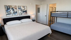 3 bedrooms, iron/ironing board, WiFi, bed sheets - Heber Valley Condo-Pickleball-Tesla Charger (Heber City)