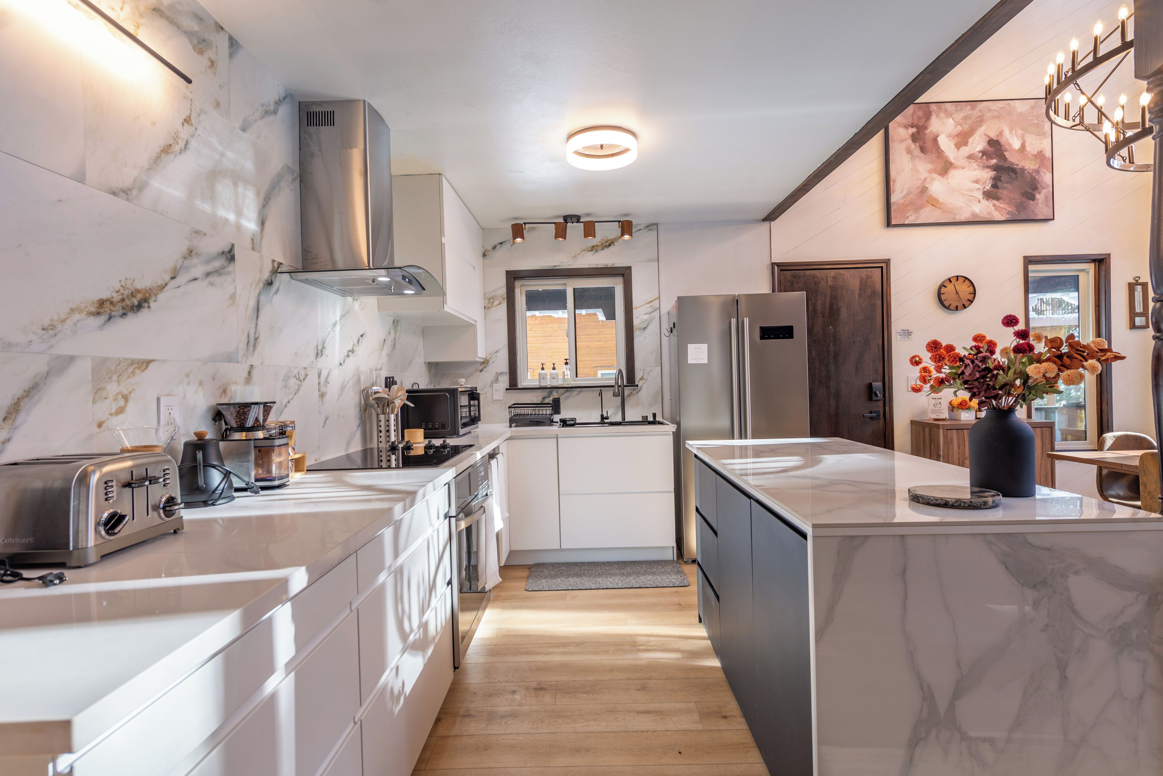 Mikrowelle, Ofen, Herdplatte, Geschirrspüler