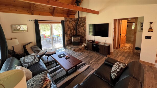 Living area - Tahoe Living at the Forest’s Edge - 2BR + Loft, Near Heavenly & Beaches (South Lake Tahoe)