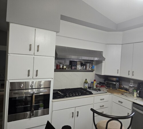 Charming Blue Horizen 4-bedroom house with AC in quite neighborhood in Malvern