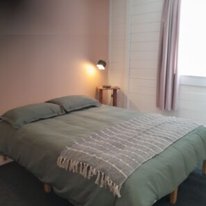 WiFi - Seaside shop turned into coastal retreat in the haert of Opunake (Ōpunake)