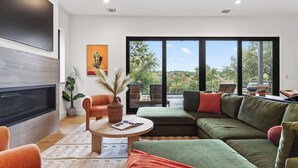 House (5 Bedrooms) | Interior - Sundown Social by Avantstay Lake Austin Views Pool, Firepit, Deck + Game Room A+ Designer Style (Austin)