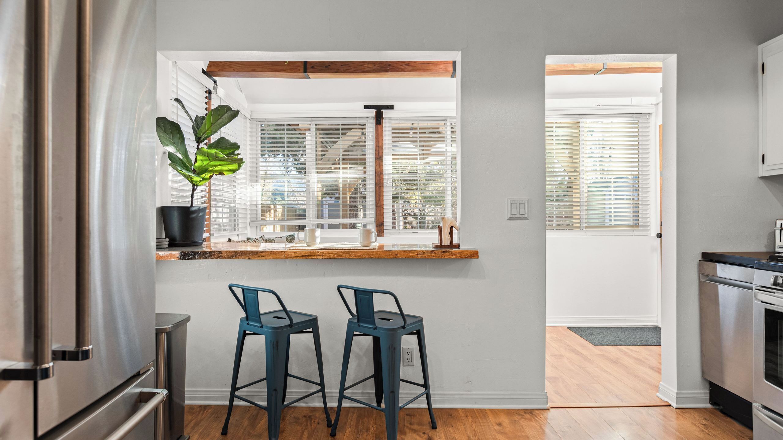 House (2 Bedrooms) | Interior