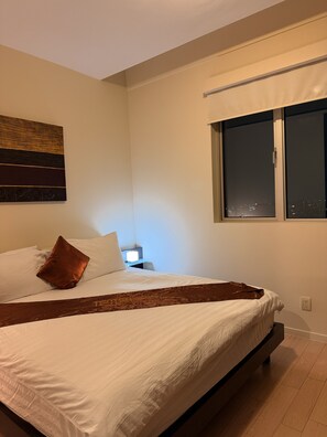 2 bedrooms, iron/ironing board, Internet, bed sheets - Luxury 2bd 2bath DTLA High-Rise Panoramic Views (Los Angeles)