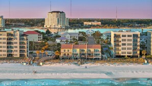 House (3 Bedrooms) | Interior - Beachfront Townhome With Instant Access to Beach Beachside Kisses by Avantstay (Fort Walton Beach)