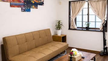 Deluxe House, Balcony | Living area