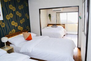 Deluxe House, Balcony | Desk, laptop workspace, blackout drapes, iron/ironing board - Maison du Skytree (Tokyo)