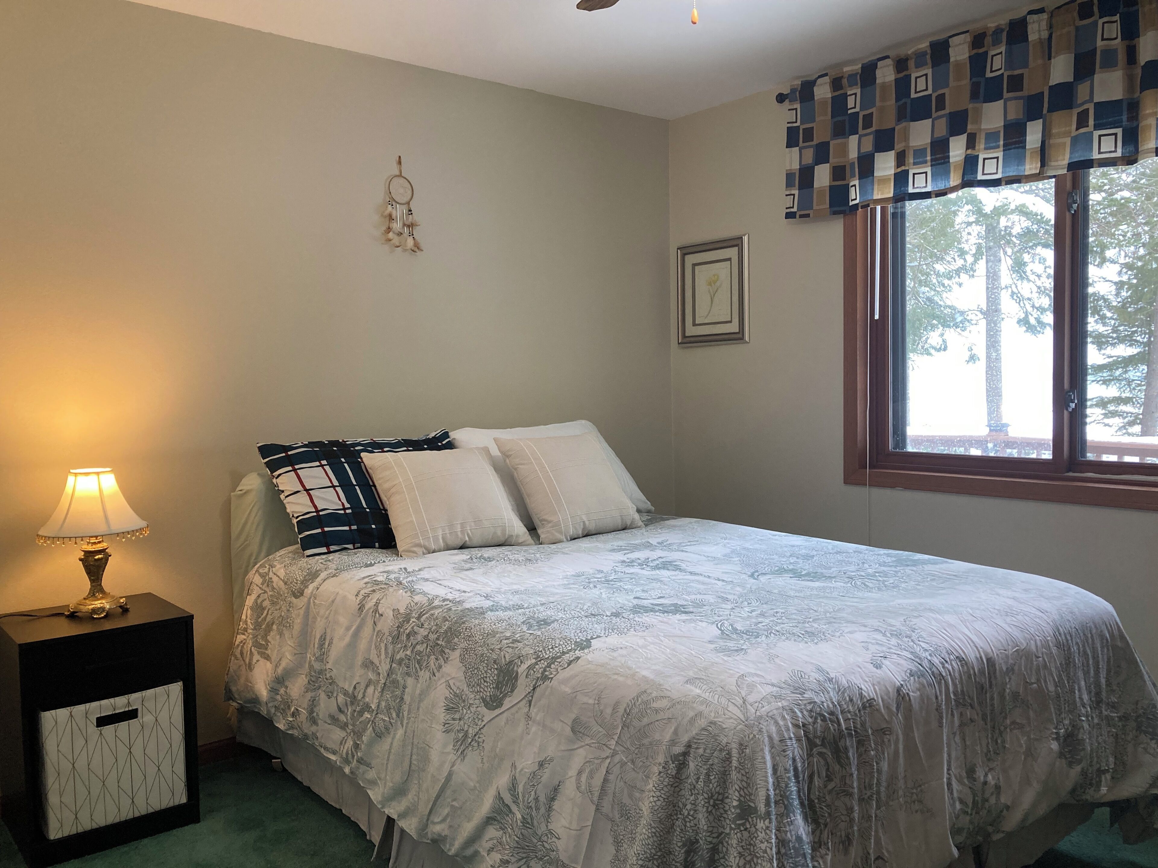 3 chambres, bureau, Wi-Fi gratuit, draps fournis