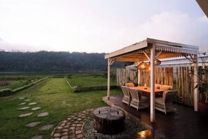 Interior - Gatsby on Buyan (Bali)