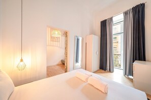 Accès Internet, draps fournis