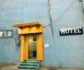 Exterior - Kanha Inn (Bhopal)