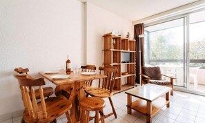 Dining - Residence Les Saules (Carnac)